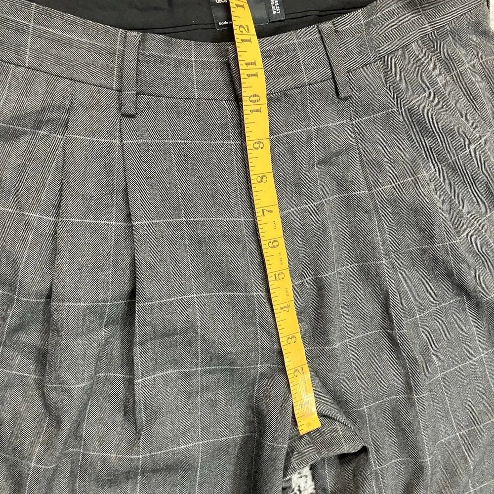 ASOS DESIGN Gray Windowpane Plaid Pleated Tapered Ankle Pants Womens Size 33